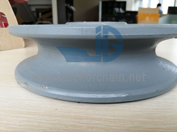 220 mm-es acél blokktárcsa