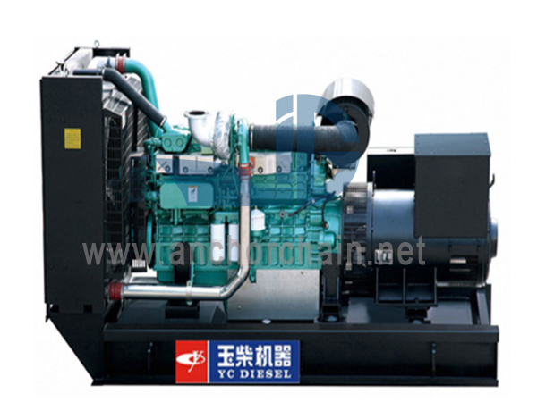 Tengeri 90 kW-os Yuchai generátorkészlet